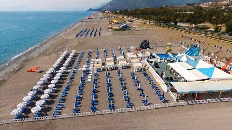 Sporting Club Resort Прая-а-Маре Екстер'єр фото